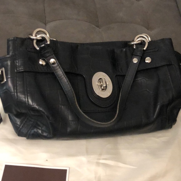 Coach Peyton Croc Embossed Patent Leather - Picture 2 of 5